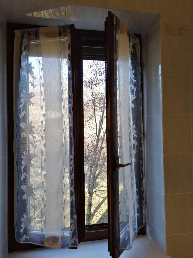 Casa Il Volo Apartment San Zeno di Montagna Luaran gambar