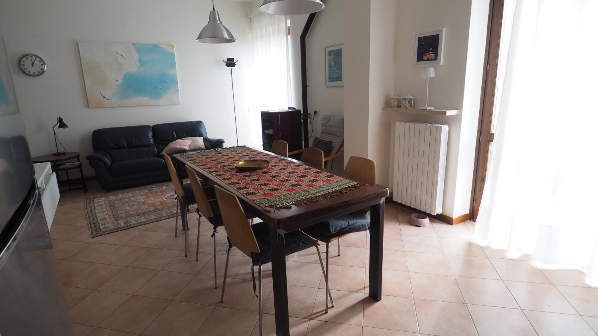 Casa Il Volo Apartment San Zeno di Montagna Luaran gambar
