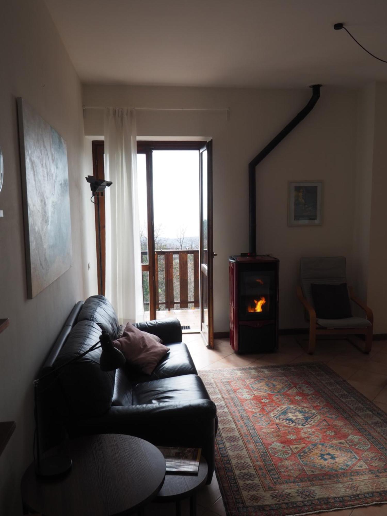 Casa Il Volo Apartment San Zeno di Montagna Luaran gambar